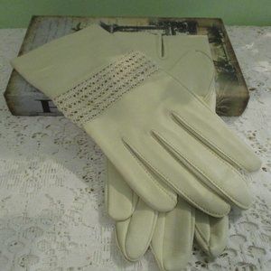 70s Nude & Lace Leather Gloves